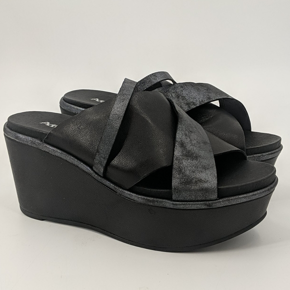 Antelope Shoes - *Sold*NWT ANTELOPE Platform Shimmery Sandals